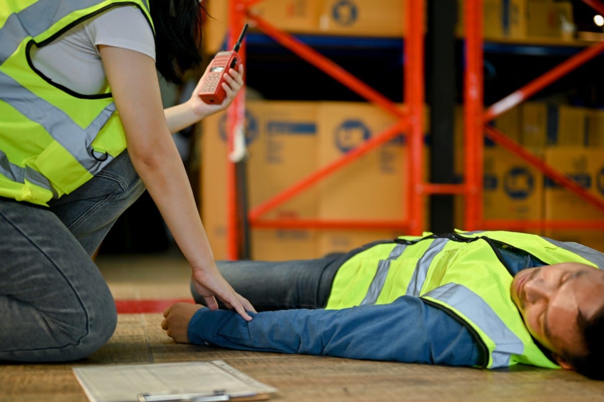 What is the time limit to present a claim for injuries at work?